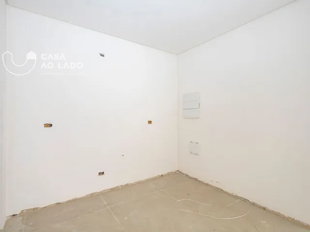 Casa 3 quartos e 3 banheiros, à venda, no bairro Bacacheri em Curitiba