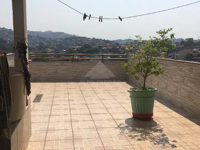 Sobrado com 125m² 3 quartos e 3 banheiros, à venda, no bairro Vila Emílio em Mauá