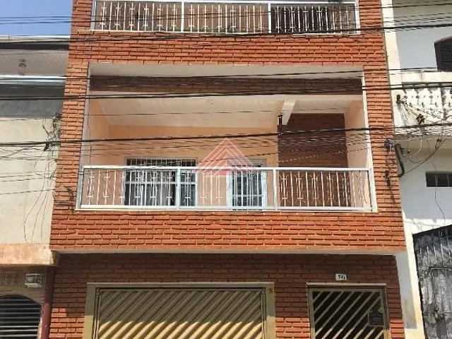 Sobrado com 125m² 3 quartos e 3 banheiros, à venda, no bairro Vila Emílio em Mauá