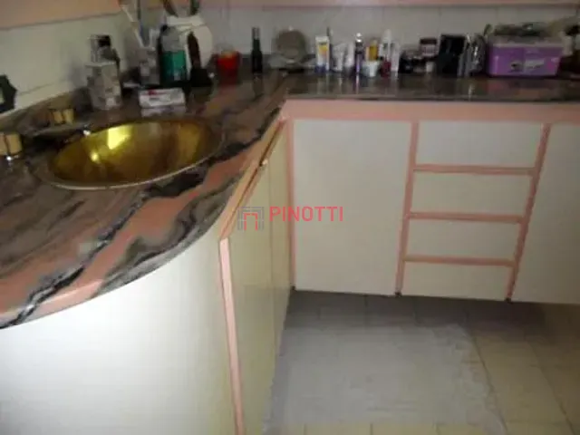 Sobrado 4 quartos e 2 banheiros, para alugar, no bairro Nova Petrópolis em São Bernardo do Campo