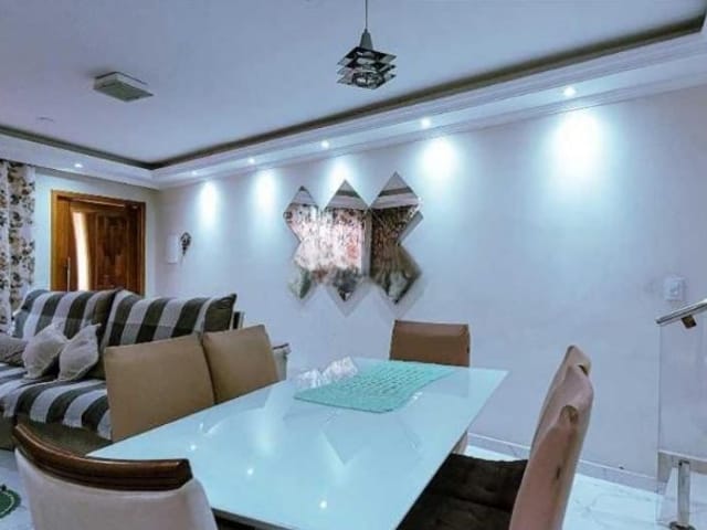 Sobrado com 230m² 3 quartos e 3 banheiros, à venda, no bairro Vila Doutor Cardoso em Itapevi