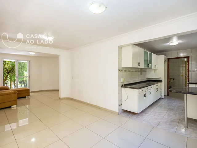 Casa 4 quartos e 6 banheiros, para alugar, no bairro  Augusta em Curitiba