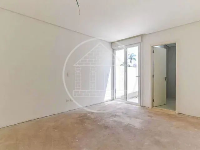 Sobrado com 525m² 4 quartos e 1 banheiro, à venda, no bairro Granja Julieta em São Paulo