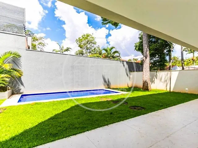 Sobrado com 525m² 4 quartos e 1 banheiro, à venda, no bairro Granja Julieta em São Paulo