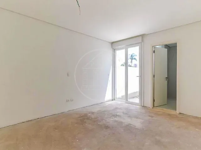 Sobrado com 525m² 4 quartos e 1 banheiro, à venda, no bairro Granja Julieta em São Paulo