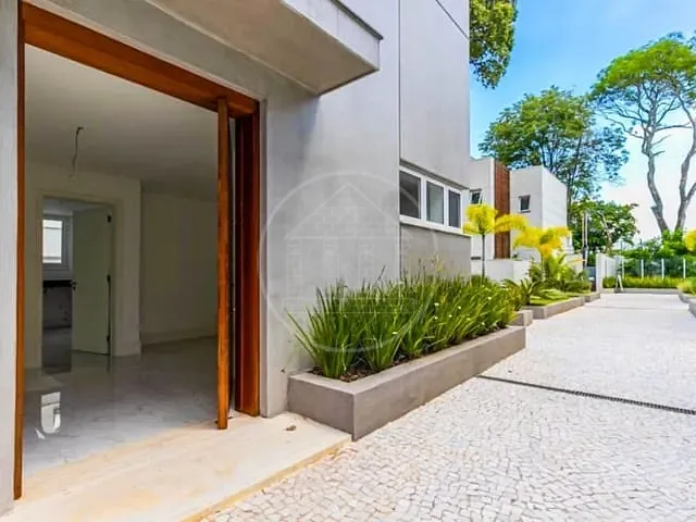 Sobrado com 525m² 4 quartos e 1 banheiro, à venda, no bairro Granja Julieta em São Paulo
