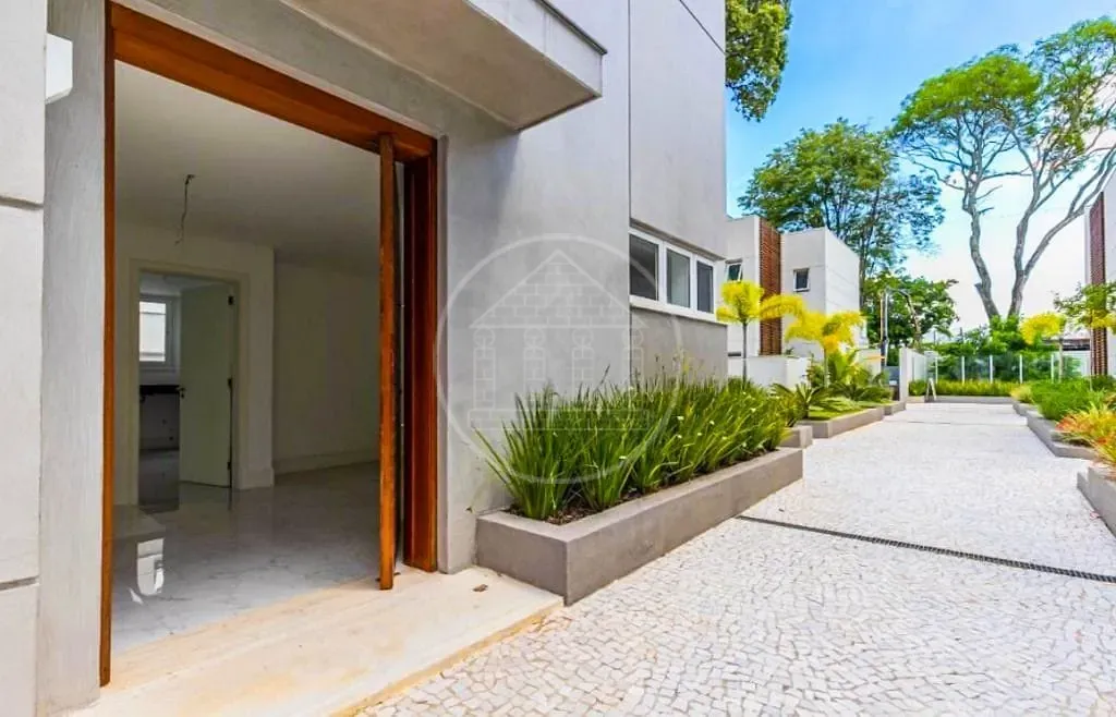 Sobrado, 4 quartos, 525 m² - Foto 1