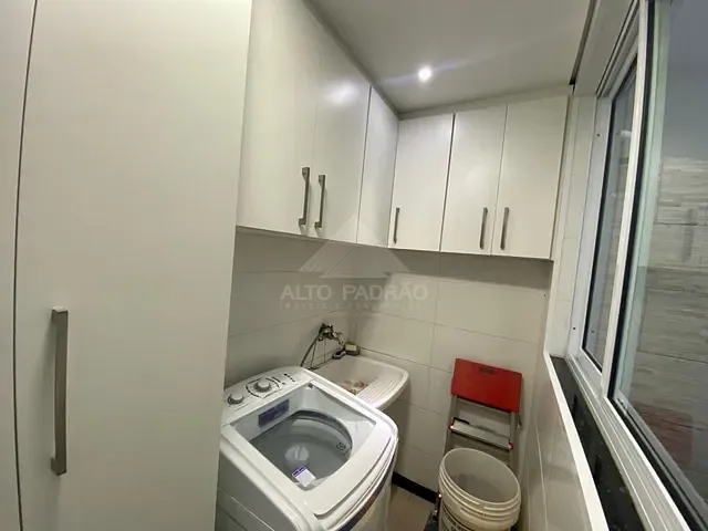 Sobrado com 125m² 3 quartos e 3 banheiros, à venda, no bairro Parque São Vicente em Mauá