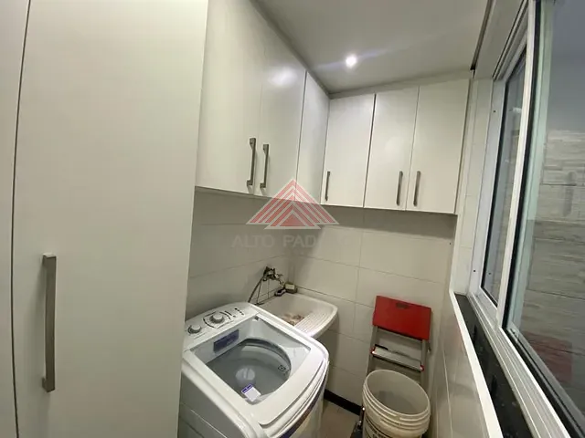 Sobrado com 125m² 3 quartos e 3 banheiros, à venda, no bairro Parque São Vicente em Mauá