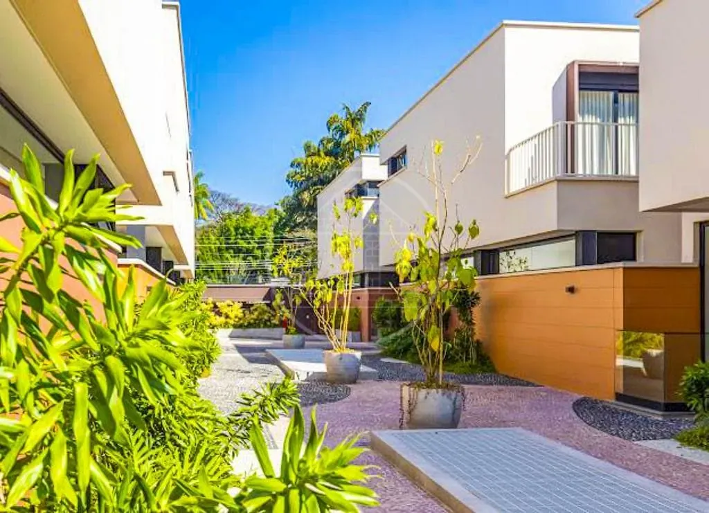 Sobrado, 4 quartos, 350 m² - Foto 2