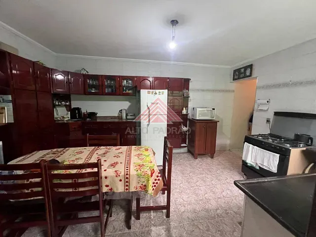 Sobrado com 125m² 3 quartos e 2 banheiros, à venda, no bairro Jardim Guapituba em Mauá