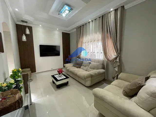 Sobrado com 260m² 3 quartos e 3 banheiros, à venda, no bairro Jardim das Indústrias em São José dos Campos