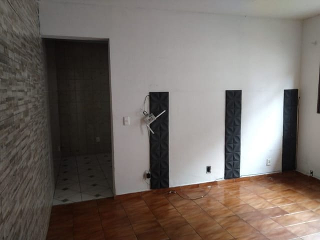 Sobrado com 200m² 4 quartos e 5 banheiros, à venda, no bairro Jardim Sao Vicente em Embu das Artes