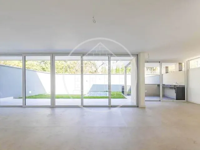 Sobrado com 541m² 4 quartos e 5 banheiros, à venda, no bairro Jardim Cordeiro em São Paulo