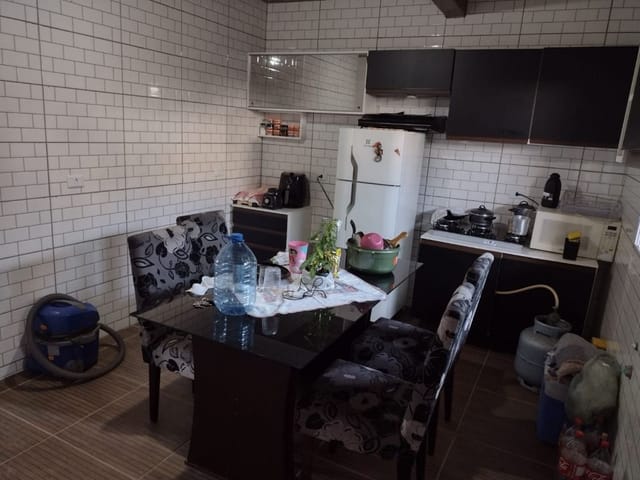 Sobrado com 150m² 2 quartos e 2 banheiros, à venda, no bairro Água Espraiada em Cotia