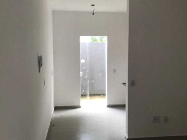 Sobrado com 85m² 2 quartos e 2 banheiros, à venda, no bairro Jardim Atalaia em Cotia