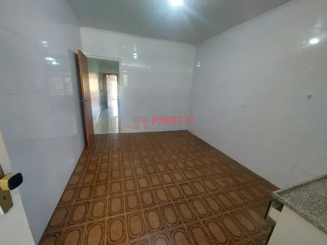 Sobrado 2 quartos e 2 banheiros, para alugar, no bairro Vila Euro em São Bernardo do Campo