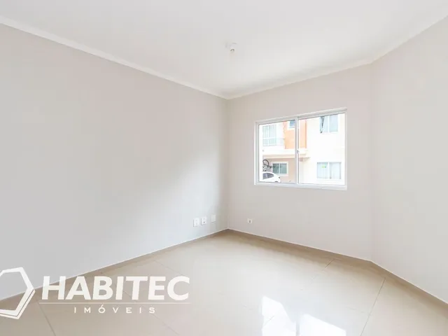 Sobrado 3 quartos e 4 banheiros, para alugar, no bairro Uberaba em Curitiba