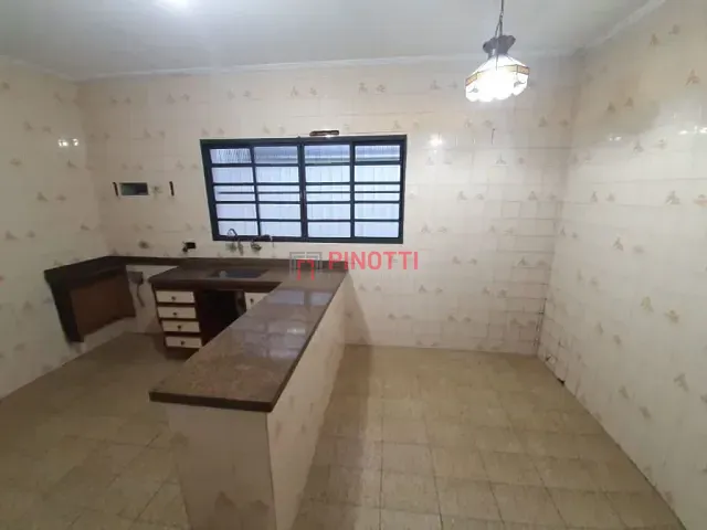 Sobrado 3 quartos e 3 banheiros, à venda ou para alugar, no bairro Nova Petrópolis em São Bernardo do Campo