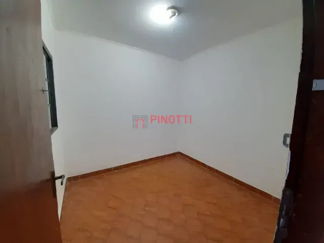 Sobrado 3 quartos e 3 banheiros, à venda ou para alugar, no bairro Nova Petrópolis em São Bernardo do Campo