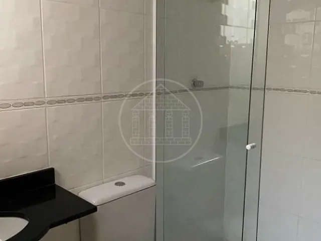 Sobrado com 96m² 3 quartos e 1 banheiro, à venda ou para alugar, no bairro Cidade Ademar em São Paulo