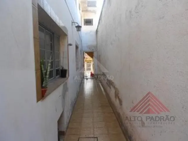 Sobrado 3 quartos e 2 banheiros, à venda, no bairro Parque São Vicente em Mauá