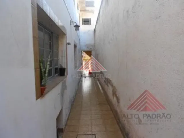 Sobrado 3 quartos e 2 banheiros, à venda, no bairro Parque São Vicente em Mauá