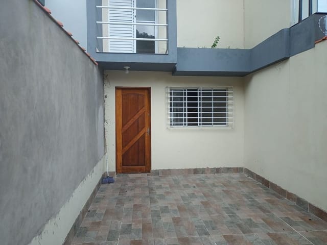 Sobrado com 125m² 2 quartos e 3 banheiros, à venda, no bairro Jardim Monte Verde (Caucaia do Alto) em Cotia