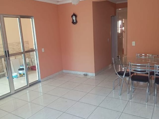 Sobrado com 107m² 3 quartos e 4 banheiros, à venda, no bairro Jardim Primeiro de Maio (Chacara Fazendinha) em Osasco