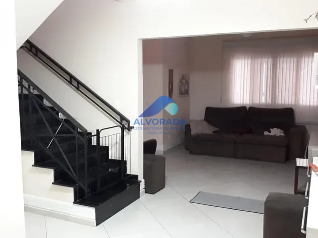 Sobrado com 186m² 4 quartos e 4 banheiros, à venda, no bairro Jardim Terras Do Sul em São José dos Campos