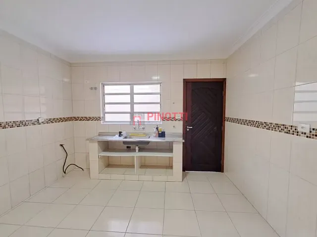 Sobrado 3 quartos e 1 banheiro, para alugar, no bairro Jardim das Américas em São Bernardo do Campo