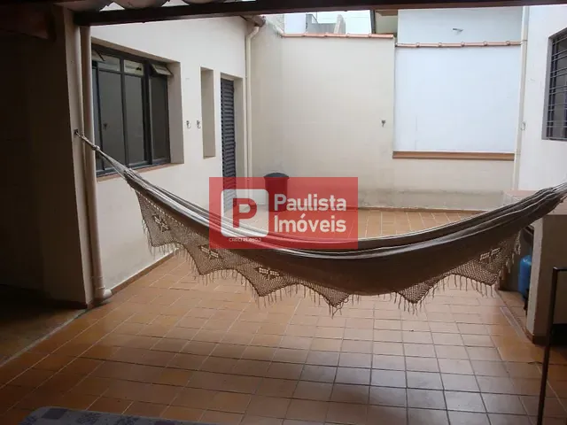 Sobrado com 250m² 4 quartos e 3 banheiros, à venda, no bairro Chácara Santo Antônio em São Paulo