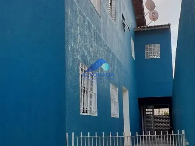 Sobrado com 180m² 2 quartos e 3 banheiros, à venda, no bairro Residencial União em São José dos Campos