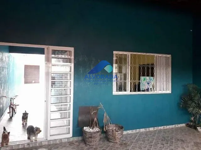 Sobrado com 180m² 2 quartos e 3 banheiros, à venda, no bairro Residencial União em São José dos Campos