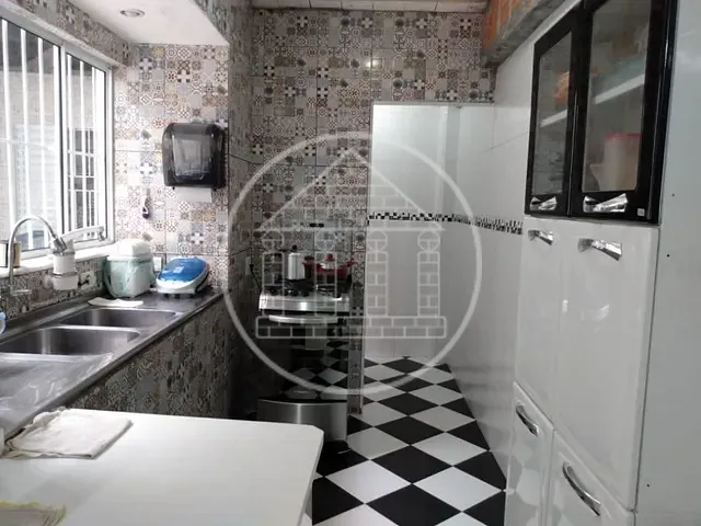 Sobrado com 100m² 3 quartos e 3 banheiros, à venda, no bairro Terceira Divisão de Interlagos em São Paulo