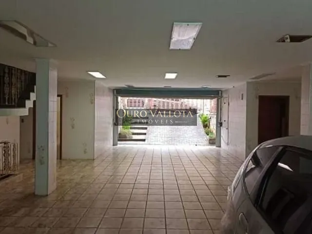 Sobrado com 440m² 4 quartos e 3 banheiros, à venda, no bairro Água Rasa em São Paulo