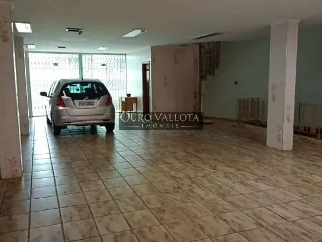 Sobrado com 440m² 4 quartos e 3 banheiros, à venda, no bairro Água Rasa em São Paulo