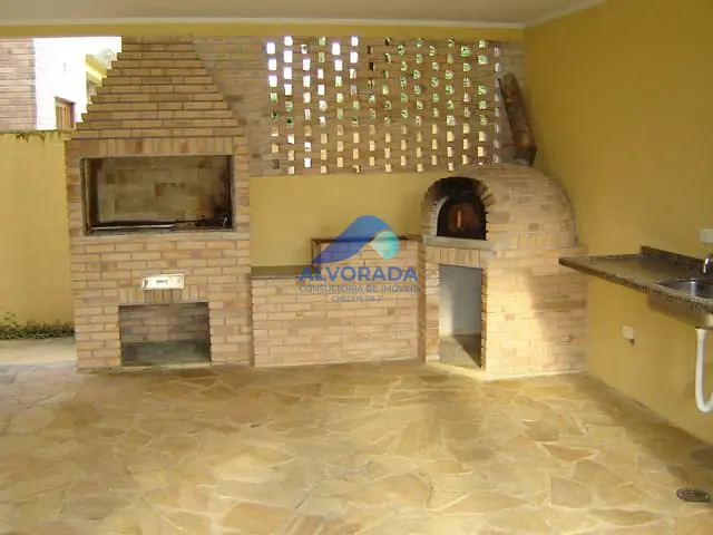 Sobrado com 1000m² 5 quartos e 6 banheiros, à venda, no bairro Conjunto Residencial Esplanada do Sol em São José dos Campos