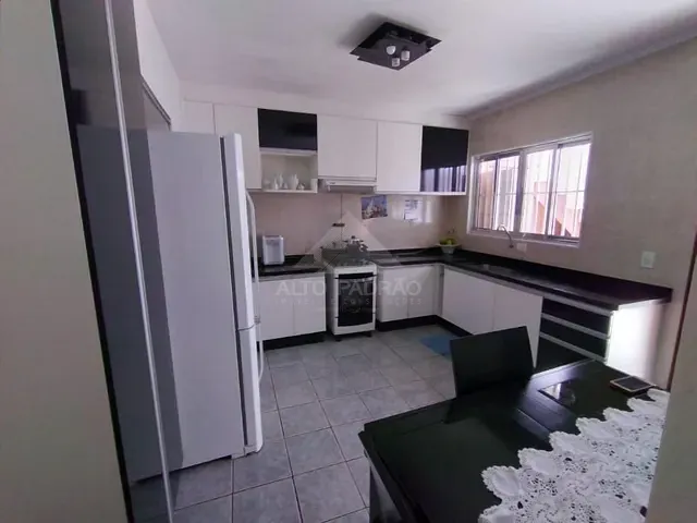Sobrado com 127m² 2 quartos e 1 banheiro, à venda, no bairro Jardim Mauá em Mauá