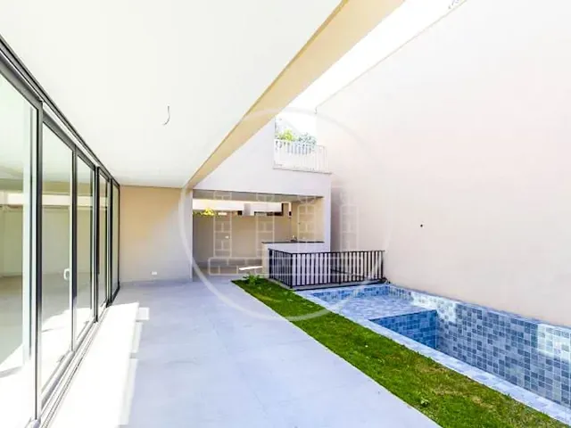 Sobrado com 531m² 4 quartos e 5 banheiros, à venda, no bairro Jardim Cordeiro em São Paulo