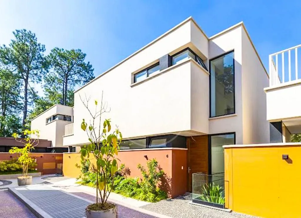 Sobrado, 4 quartos, 350 m² - Foto 1