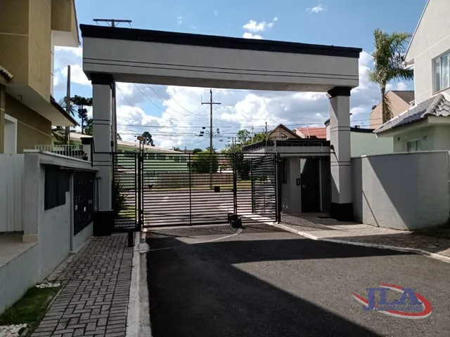 Casa 3 quartos e 5 banheiros, à venda, no bairro Boa Vista em Curitiba