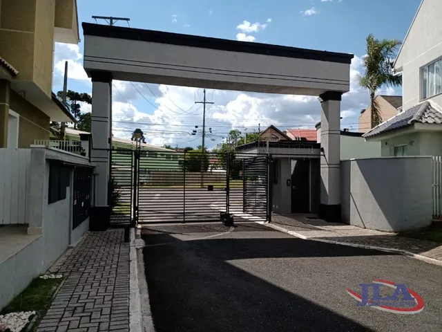 Casa 3 quartos e 5 banheiros, à venda, no bairro Boa Vista em Curitiba