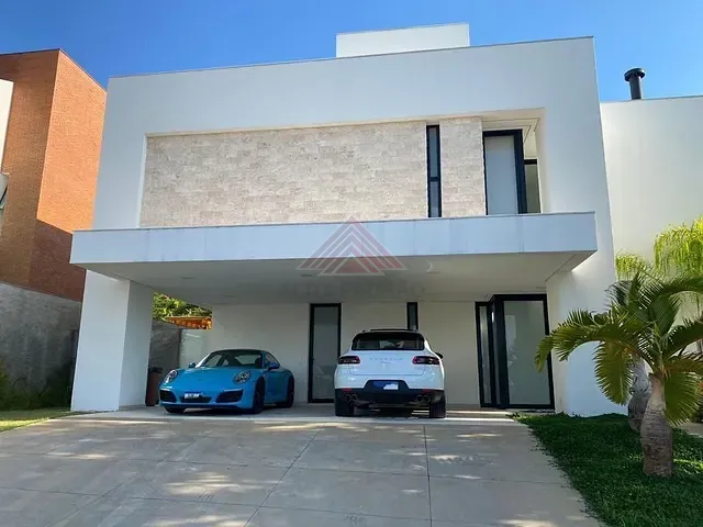 Sobrado com 600m² 3 quartos e 1 banheiro, à venda, no bairro Jardim Marco Leite em Jundiaí