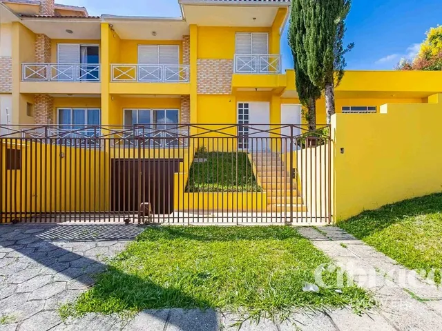 Sobrado 3 quartos e 3 banheiros, à venda, no bairro Vista Alegre em Curitiba