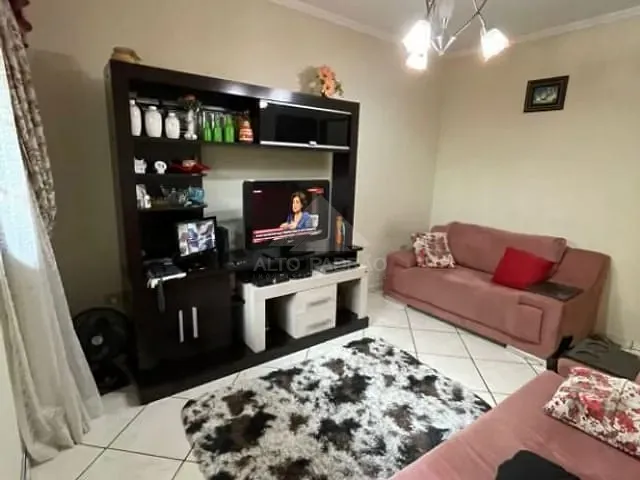 Sobrado com 250m² 3 quartos e 2 banheiros, à venda, no bairro Vila Bocaina em Mauá