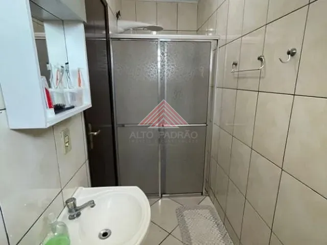 Sobrado com 250m² 3 quartos e 2 banheiros, à venda, no bairro Vila Bocaina em Mauá