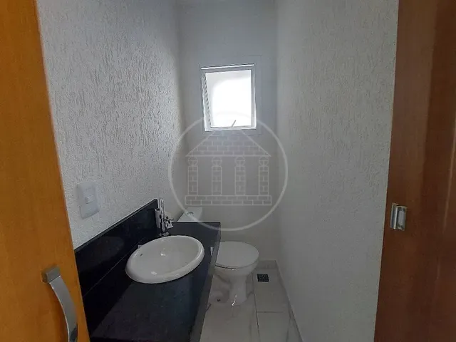 Sobrado com 100m² 3 quartos e 1 banheiro, à venda, no bairro Jardim Santa Cruz (Campo Grande) em São Paulo