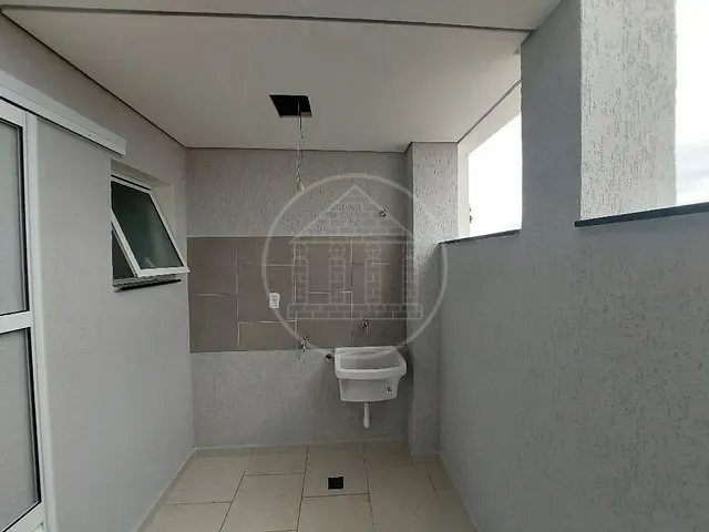 Sobrado com 100m² 3 quartos e 1 banheiro, à venda, no bairro Jardim Santa Cruz (Campo Grande) em São Paulo
