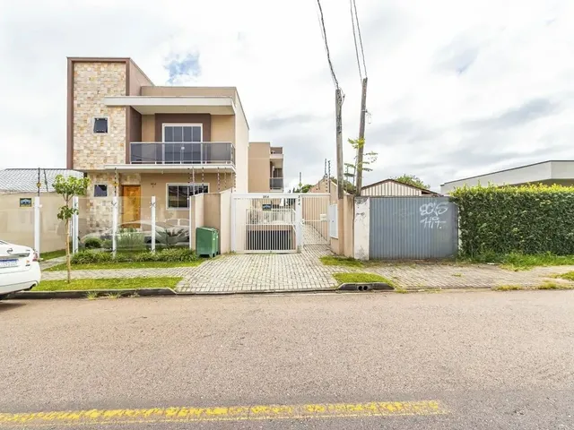 Sobrado 3 quartos e 3 banheiros, à venda, no bairro Portão em Curitiba